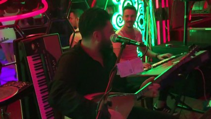 çağlar akkaya masal onlar düşünsün ( reyna Show )