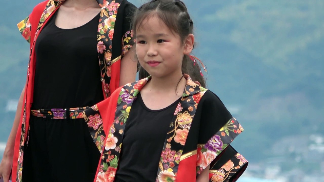 【4K高画質】まつり ダンス サンバ 踊り フェスティバル48-1