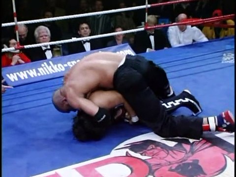 Valentijn Overeem vs Naruse