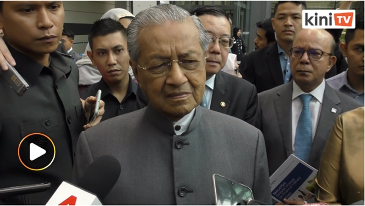 Media tanya Dr M ulas kenyataan isu video seks di blog