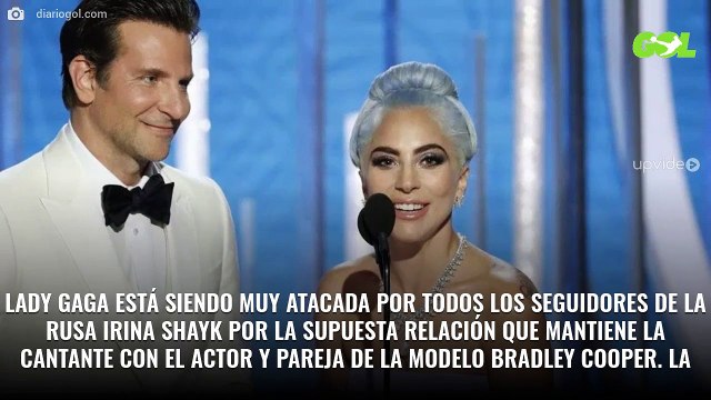 “¡Lady Gaga en bikini es todo celulitis!”. Irina Shayk ataca con fotos bomba