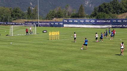 Así afina la puntería el Valencia CF: Lanzamientos de falta