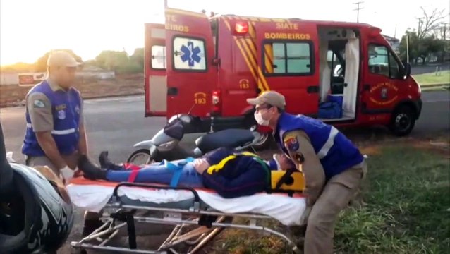 Mulher fica ferida em acidente de trânsito no São Cristóvão