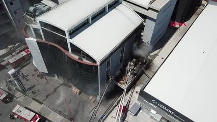 İSTANBUL-BAŞAKŞEHİR'DE İŞYERİ YANGINI