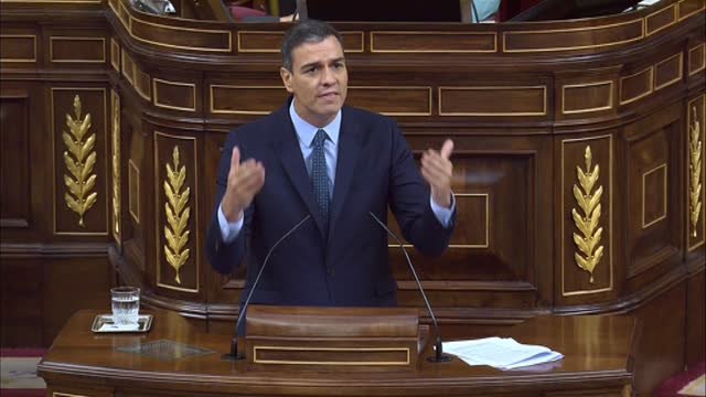 Sánchez llama inútiles parlamentarios a los integrantes de Junts per Catalunya