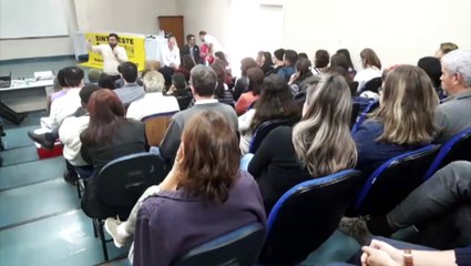 Sinteoeste realiza assembleia para definir sobre greve