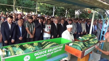 Selde hayatını kaybeden anne ve 2 kızı son yolculuklarına uğurlandı