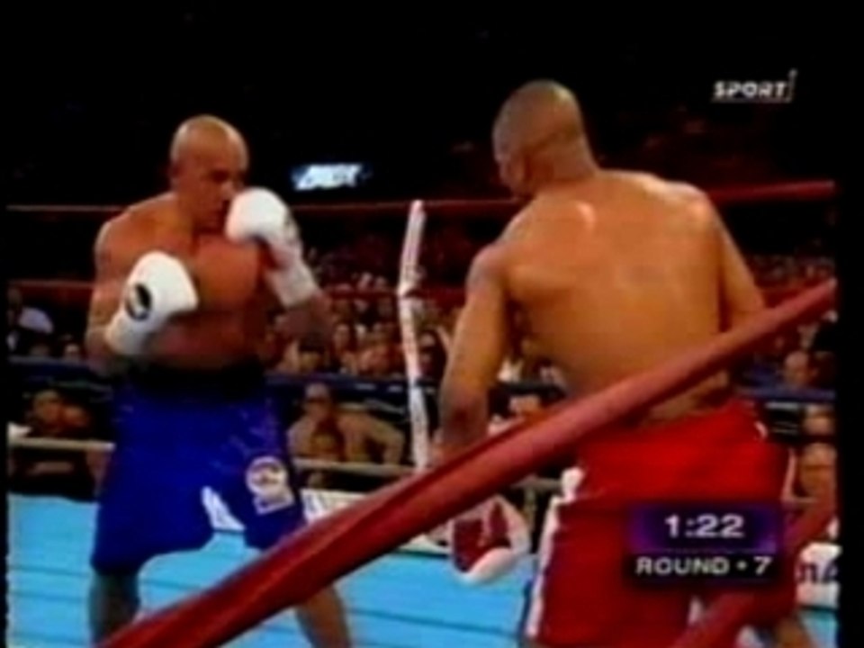 Roy Jones Jr. Hands Behind Back KO!