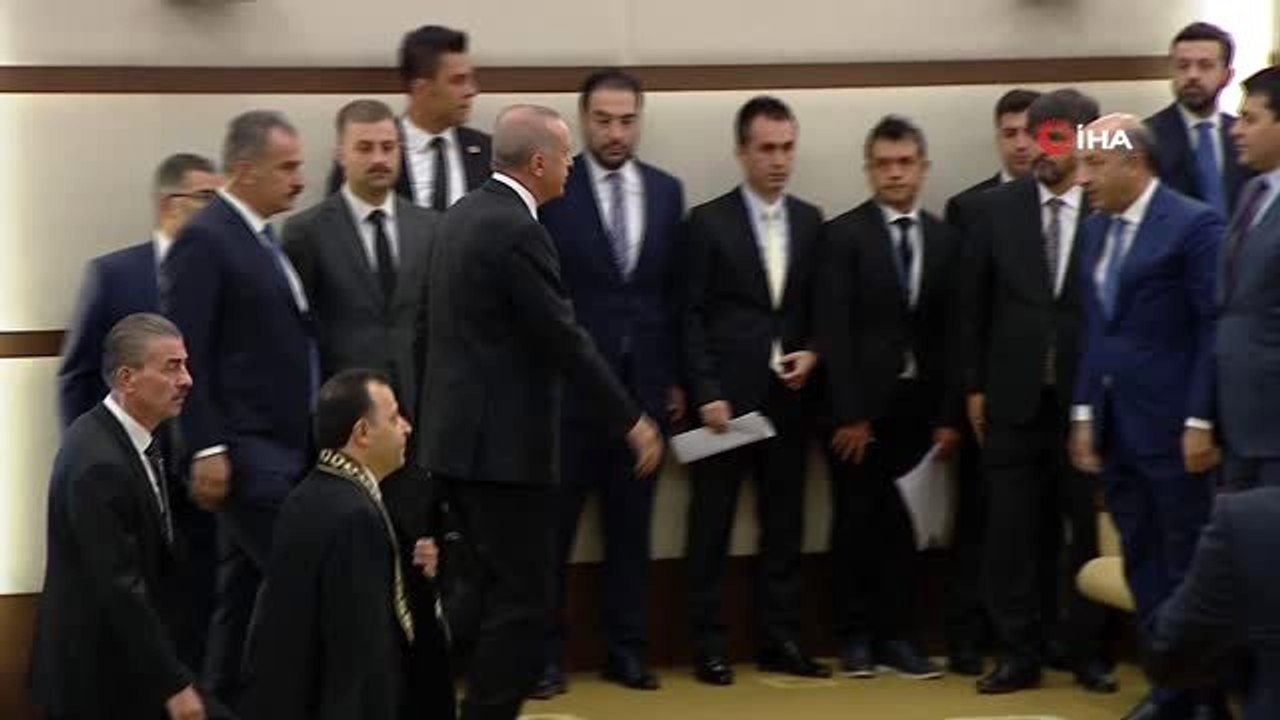 Anayasa Mahkemesi üyeliğine seçilen Selahaddin Menteş yemin etti