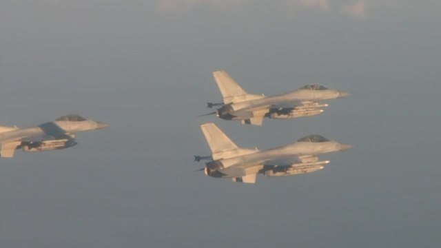 러시아 군용기 '독도 영공' 침범...의도는? / YTN