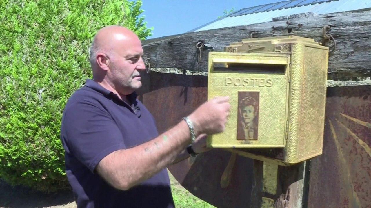 127 ans après sa mort, Arthur Rimbaud continue de recevoir des lettres