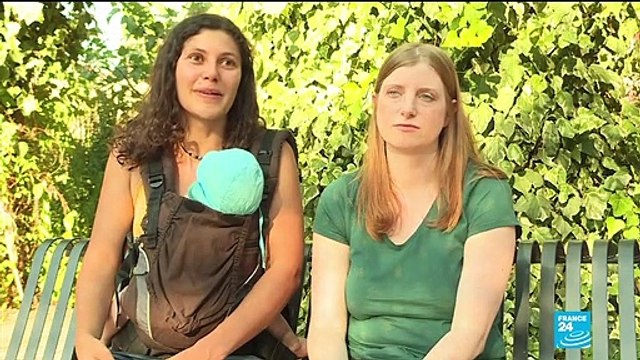 Le parcours de femmes homosexuelles pour devenir mères