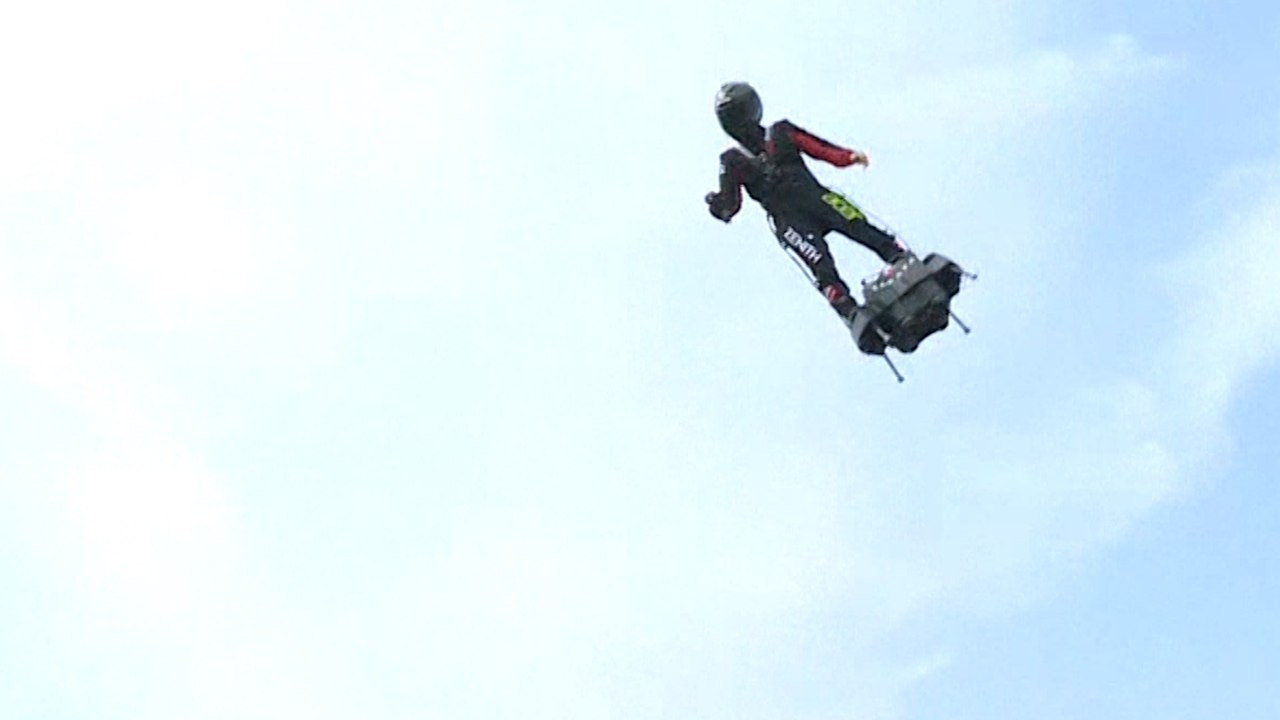 L'inventeur du Flyboard Air va traverser la Manche