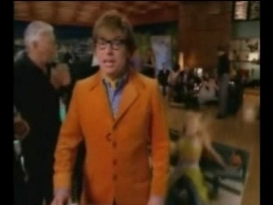 Britney Spears and Austin Powers Pepsi Twist Commercial