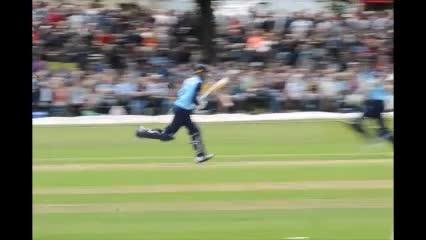 Derbyshire Falcons v Yorkshire Vikings