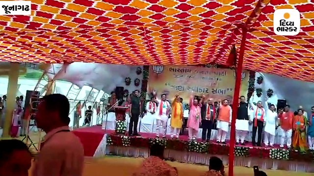 હારેલી કોંગ્રેસ પ્રજાને ગાળો આપે છે, લોકોને ભ્રષ્ટાચાર જોઇતો હોય તો અમે શું કરીએ?: CM