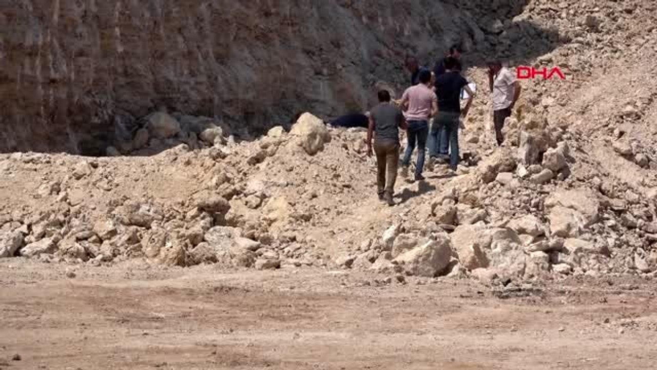 ANTALYA YOL ÇALIŞMASINDA, PATLAMAMIŞ HAVAN TOPU MERMİSİ BULUNDU