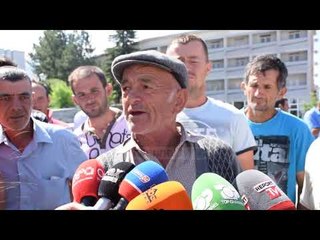 Protestë për shtëpitë/U dëmtuan nga tërmeti, kërkohet nisja e ndërtimit