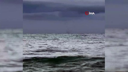 Cide sahilinde korkutan hortum