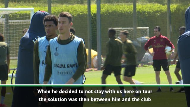 Koscielny and Arsenal have a responsibility to find a solution - Emery