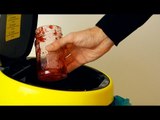 In nur wenigen Sekunden machst du aus einem leeren Marmeladeglas eine geniale Leckerei.