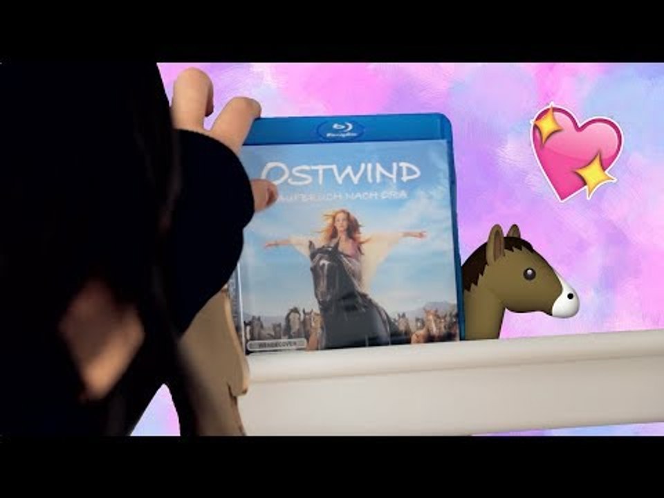 Gemütliche Kuschelecke im Handumdrehen - das lädt zu einem DVD-Abend ein!      (PP)