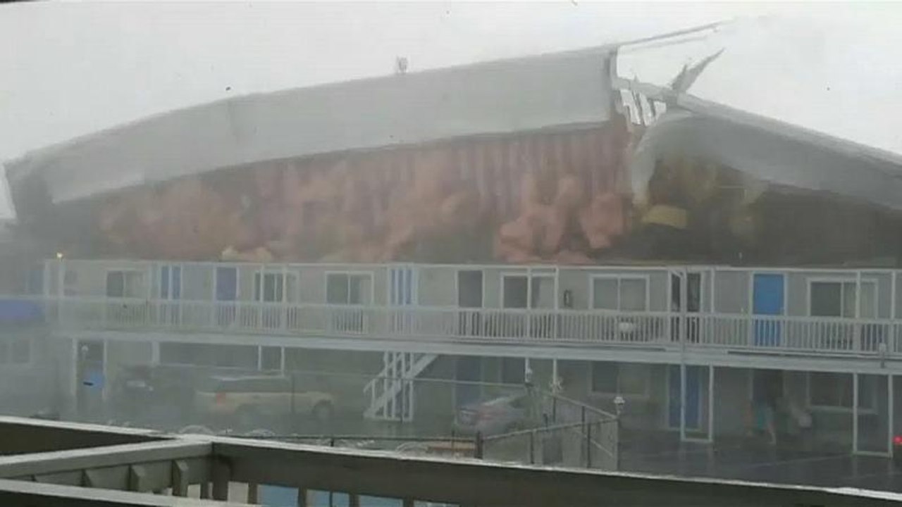 Watch: Tornado tears off hotel roof in US