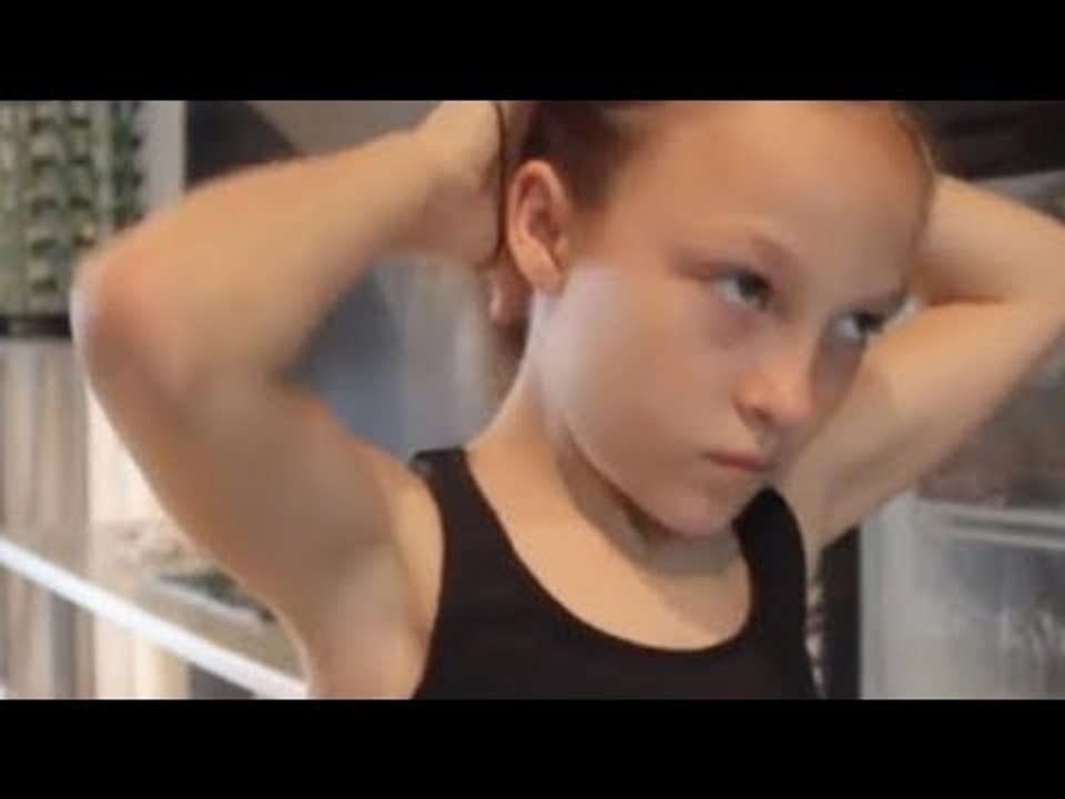 Sie Sieht Aus Wie Ein Normales Mädchen Doch Die 9 Jährige Lässt Uns Alle Alt Aussehen Video