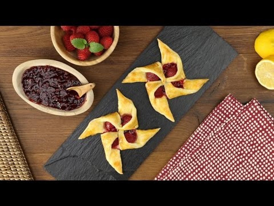 Blätterteig Windräder mit Beerenfüllung: Ein fruchtig-süßes Mini Gebäck Rezept