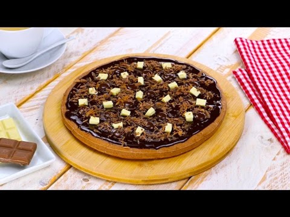 Schoko-Pizza: Traum oder Wirklichkeit? Zartschmelzende Wirklichkeit!