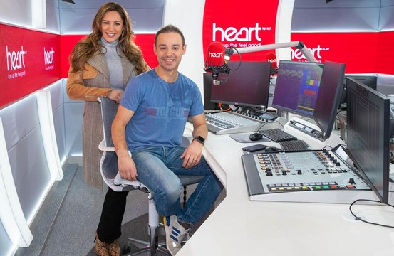 Kelly Brook soothed Boris Johnson's 'dislocated thumb'