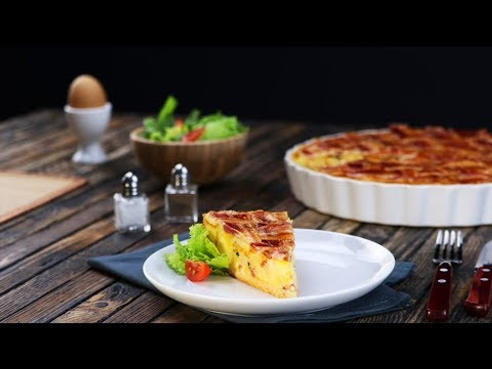 Bauernfrühstück Rezept mal anders: ein super einfacher Pie mit krossem Bacon