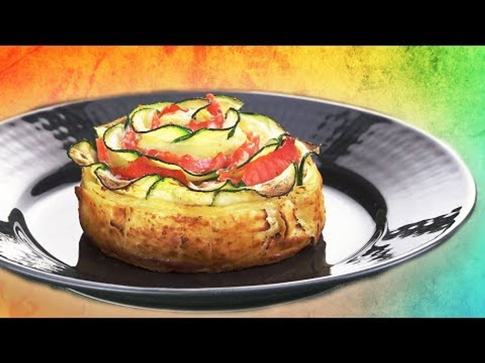 Zucchini Fingerfood aus dem Ofen - Rezept für Zucchini Blume im Blätterteig mit Käse und Lachs