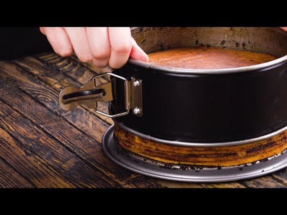 Festlichen Baumkuchen backen mit unserem Weihnachts Rezept!