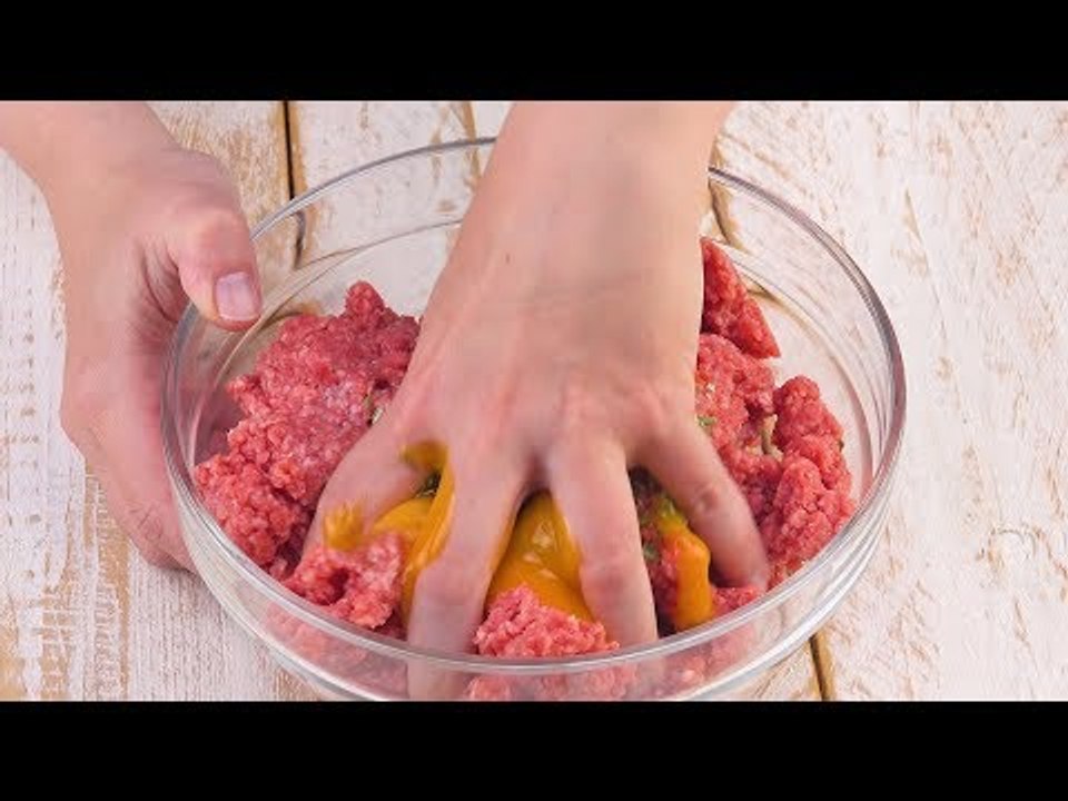 Mini Hackbraten - ein Braten Rezept mit Soße aus dem Ofen