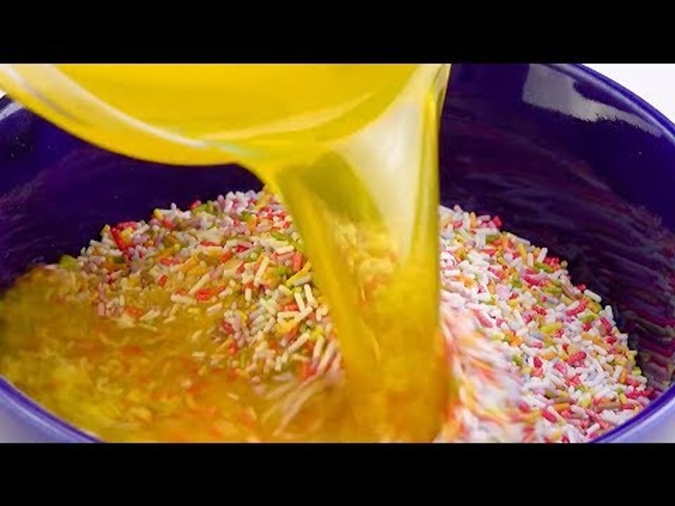 Rezept für Regenbogen-Käsekuchen ergibt 2 ganze Kuchen!