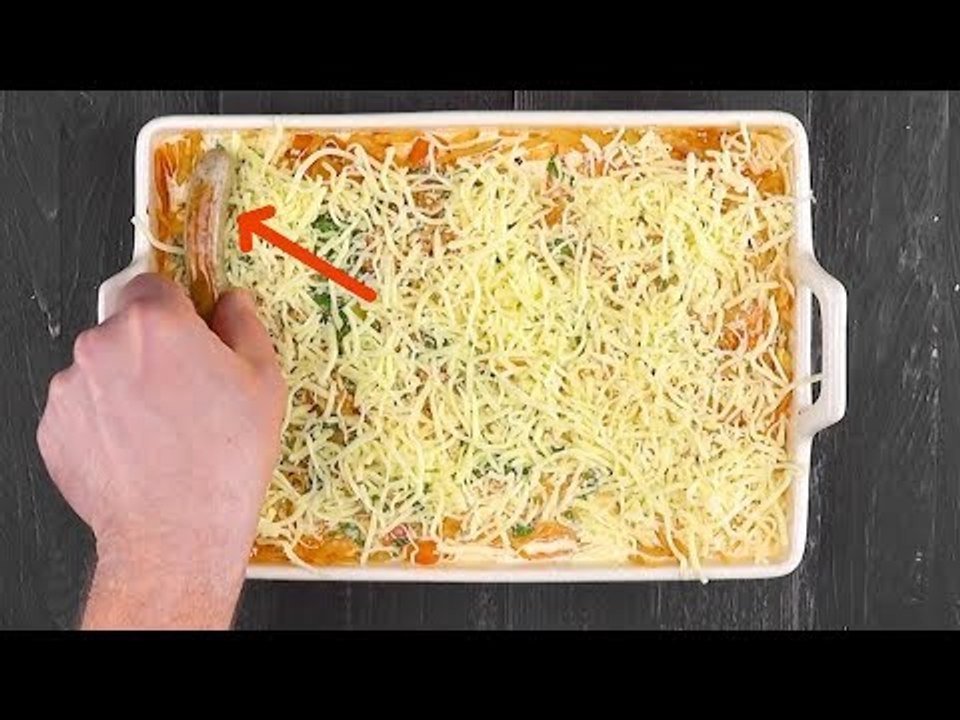 Backe Nürnberger und Frischkäse. Du wirst nie wieder was Anderes aus dem Ofen wollen!