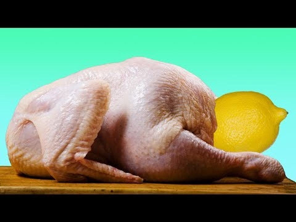 Augen zu und durch: Dieses Huhn wird sauer, aber lecker!