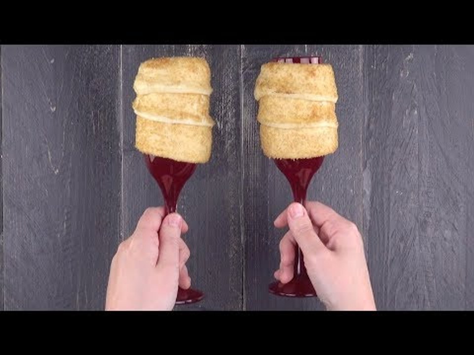 Rolle 2 Teigstreifen um 2 Sektgläser! Was dann geschi...
