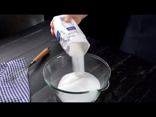 Er kippt 1 kg Salz in die Schüssel, um daraus DAS zu machen. Würzig!