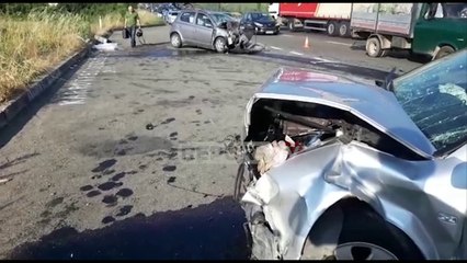 Përplasen dy makina në Milot, plagosen 3 persona, njëri në gjendje kritike