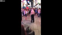 Match de Boxe amateur en pleine rue à New York !