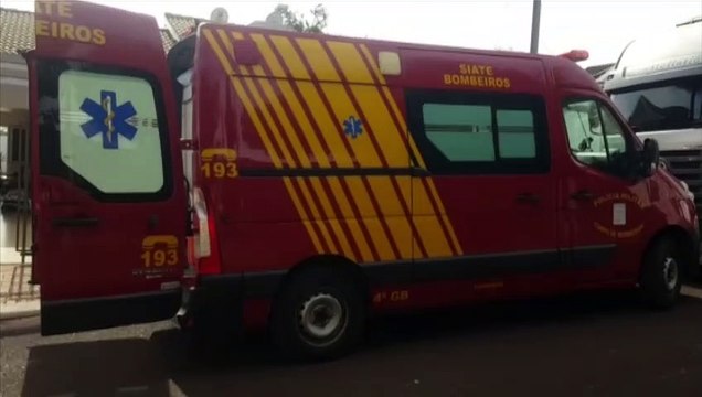 Idoso é socorrido pelos bombeiros no Bairro Parque Verde