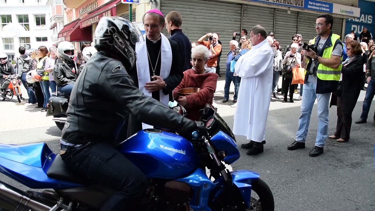 Bénédiction des motards à LOURDES juin 2016