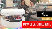 [CH] La mesa de café con nevera, altavoces, pantalla LED y cargador inalámbrico