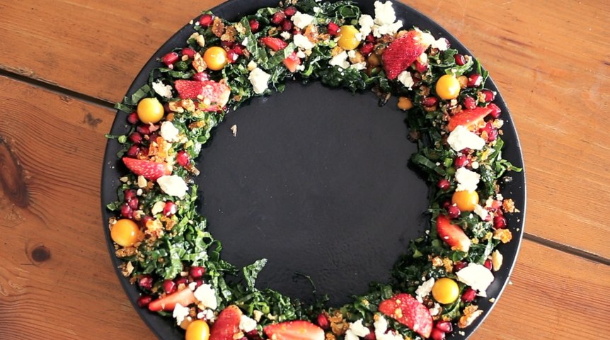 Christmas Special – Napa Valley Salad Wreath