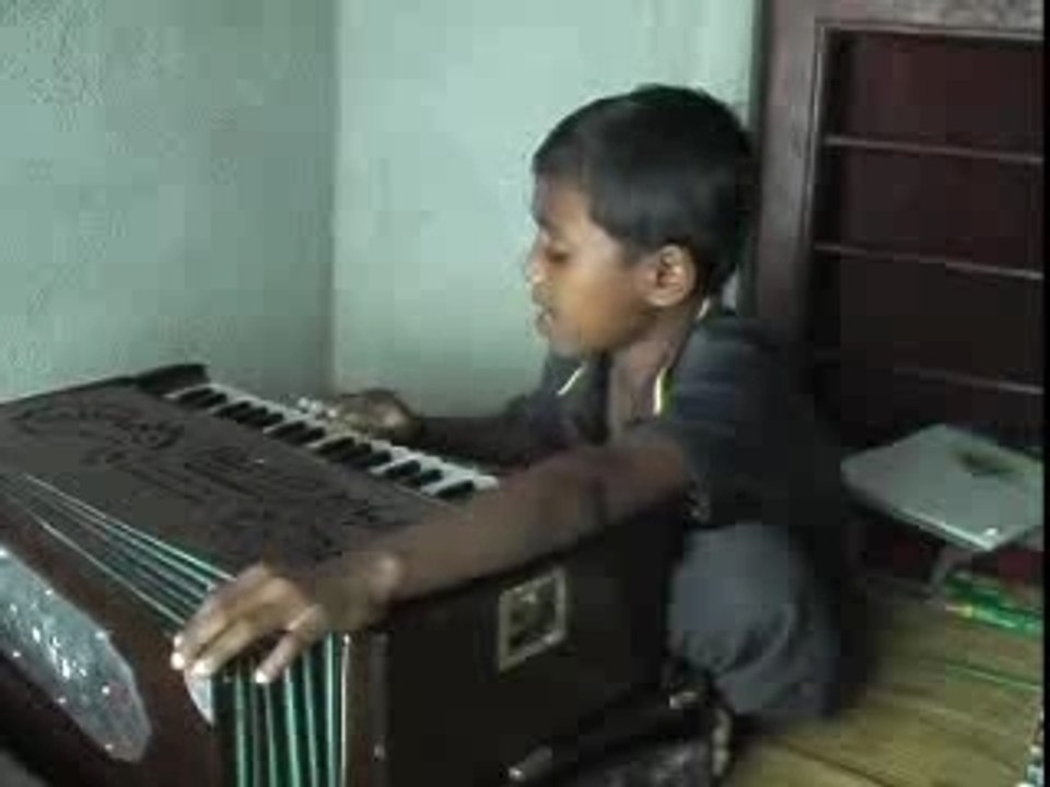 Inde - Quand Deep joue de l'harmonium