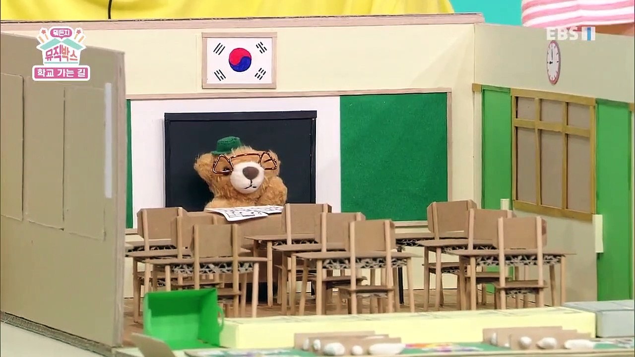 [하하의 뭐든지 뮤직박스] - 캥거루는 폴~짝 펭귄은 총총총총 같이 학교 가는 길!!...
