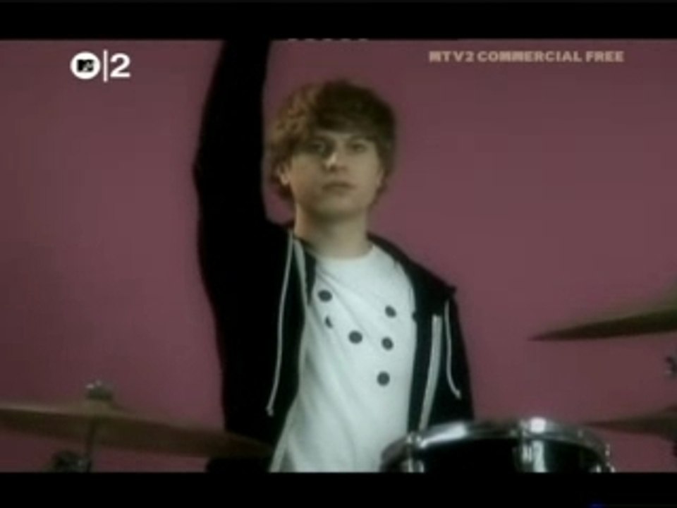 Blood Red Shoes - It's Getting Boring By The Sea Powered