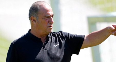 Fatih Terim oyuncuları haşladı!